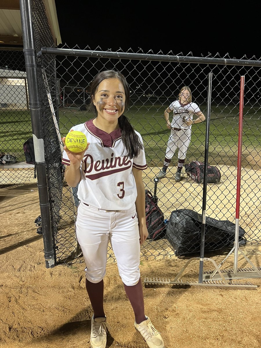 Arabian Softball tweet media