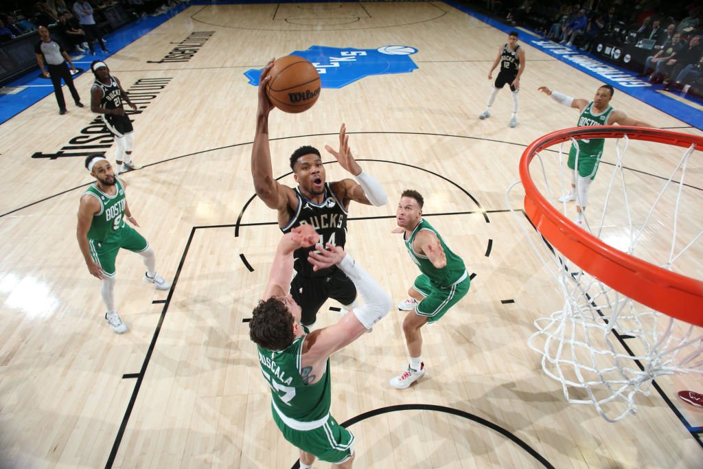 [情報] Giannis 11連勝期間場均37.2分，史上新高