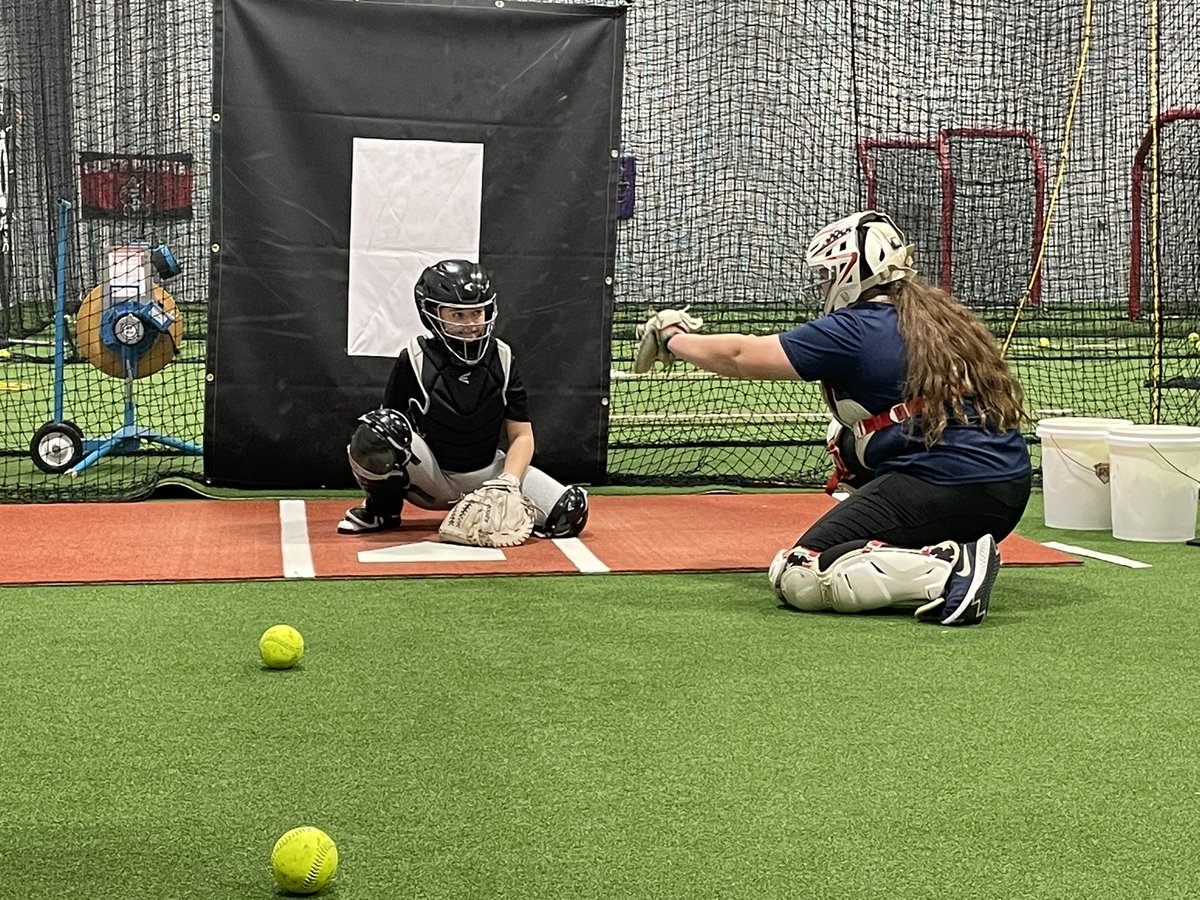 pgsiouxfalls's tweet photo. These two catchers are fun to watch together…
Peyton has taken on a mentoring role and spends a lot of time giving Addy pointers and teaching her drills/skills.
This is what The Playground is all about.
Thank you, Peyton and Addy, for being a part of the #PGfam!!!
❤️💪🏻 https://t.co/7h2OI6NAzp