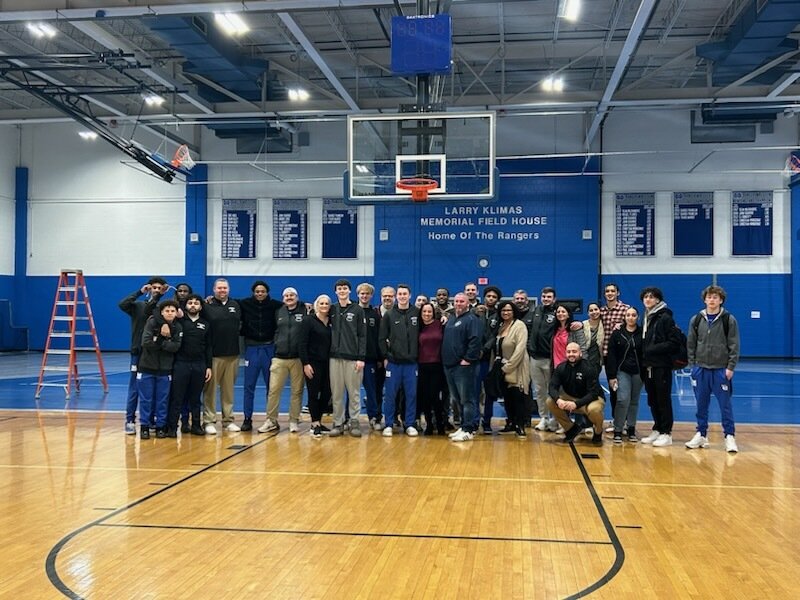 coachfaradie's tweet photo. 2022-2023 MVC 2 Champs!  Special experience cutting down the nets with some of our parents tonight.  Our guys have consistently found a way to pull out games! #backtoback https://t.co/vDqsH8aZIp