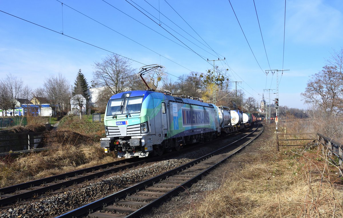 marcoullner's tweet photo. Am 02.03.2022 war 383 413 "Carbon Neutral Transport" von #Metranz mit ihrem Containerzug in #Dresden Richtung Tschechien unterwegs.
#MehrsystemMittwoch #Vectron #Train #Bahnbilder #Eisenbahn https://t.co/xfqskyqrmx