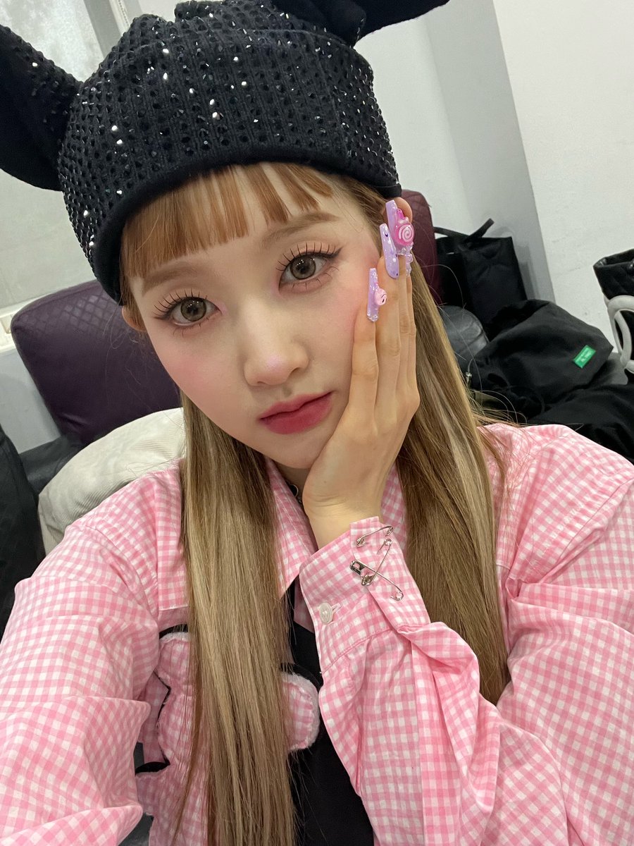 STAYCZONES's tweet photo. weverse update https://t.co/BuWQUIX6Pq