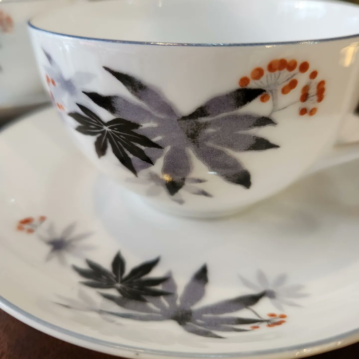 pius72's tweet image. #cupsaucer 
#100yearsago