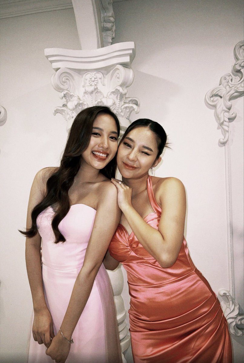 namorntaraaa's tweet photo. Bye bye ยัยจิ๋ม ดีใจที่ได้เล่นเป็นเธอ เธอเก่ง ทุกคนรักเธอ ยินดีที่ได้รู้จักนะ 🤍🫶🏼✨ 

#GAPTheSeriesEP12  #namorntaraaa https://t.co/tRsU9GJXpC