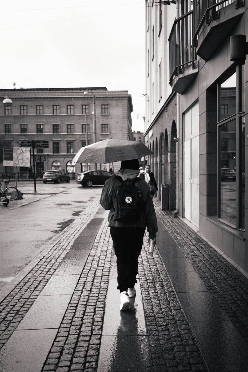 In the wind and rain

#windandrain #rainyday #moodyday #rainingandcold #undertheumbrella #blackandwhitephotography #inthewet #gothenburginrain #gothenburg