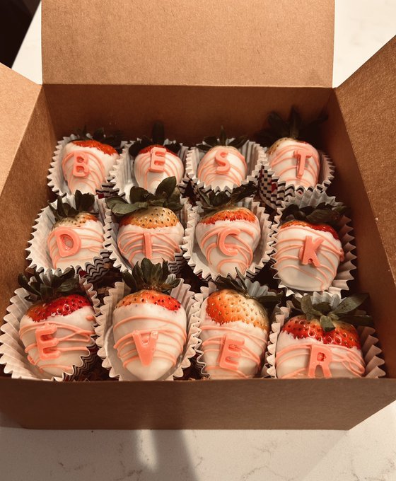 Made these for my valentine 🥰 https://t.co/DC57UFniqp