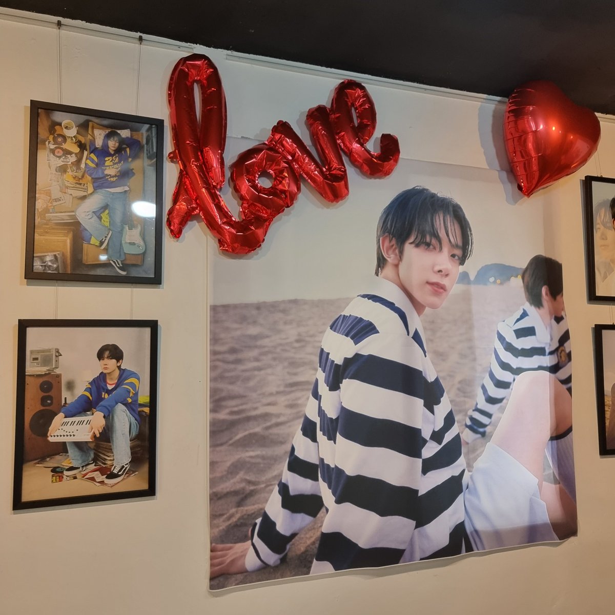 overfilled12's tweet photo. 오버필커피 이벤트 생일 카페 예약 대관 

-카페이벤트 대관료X 
-카페이벤트 진행 시 포토부스 무료진행〰️
-디저트맞춤

https://t.co/8V45UiM6tu 

#컵홀더 #컵홀더이벤트 #생일컵홀더 #이벤트 #카페대관 #생일카페 #대관 #생일이벤트 #생카 #홍대 #연남  #미니전시회 https://t.co/T9JflnXYJB