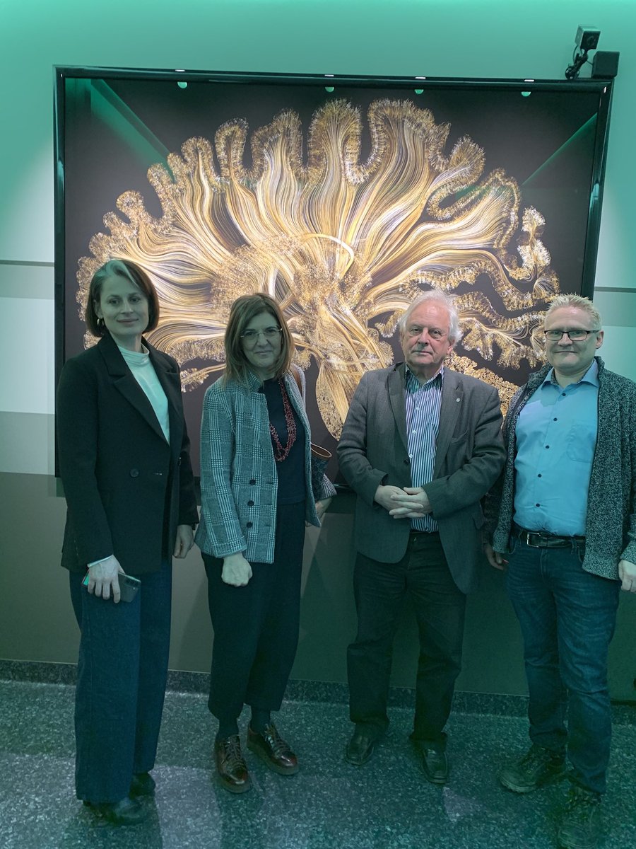 AnneHegeAamodt's tweet photo. Great to have these leading colleagues in the leadership of @NorHEADresearch! @Simona_Sacco_  @petergoadsby HCDiener @ErlingTronvik MarteHeleneBjørk @oie_lise Synergy effects with experts in both #stroke and #headache!  @NTNUhelse @ESOstroke @EHF_Official @Oslounivsykehus https://t.co/2ehlDsqvsQ