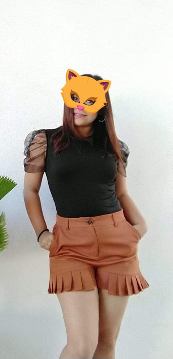 dmarcos69se's tweet photo. Ella toda feliz por qué salió con su amiguito 🍆hasta se arregló bonita https://t.co/DsqM03Wdnn