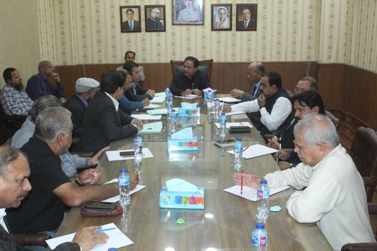 JamDharejo's tweet image. Met the delegation of the Sindh Tanners Association at my office. Proud to support their efforts in resolving issues &amp;amp; making a positive impact. Thrilled to hear about their upcoming participation in an exhibition in Dubai.  #SupportingLocalBusiness #InvestingInTheFuture