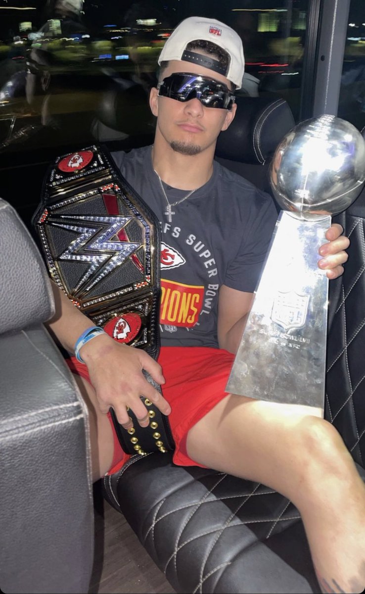 MahomeSZN's tweet photo. The King. #ChampSZN https://t.co/Yyx3GumxU5