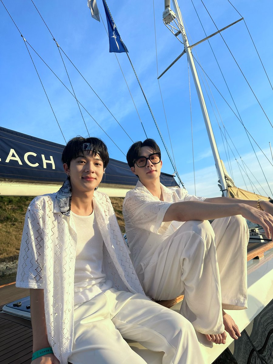 zee_pruk's tweet photo. Sea&amp;Zee&amp;Nu https://t.co/RkDivnzwhm