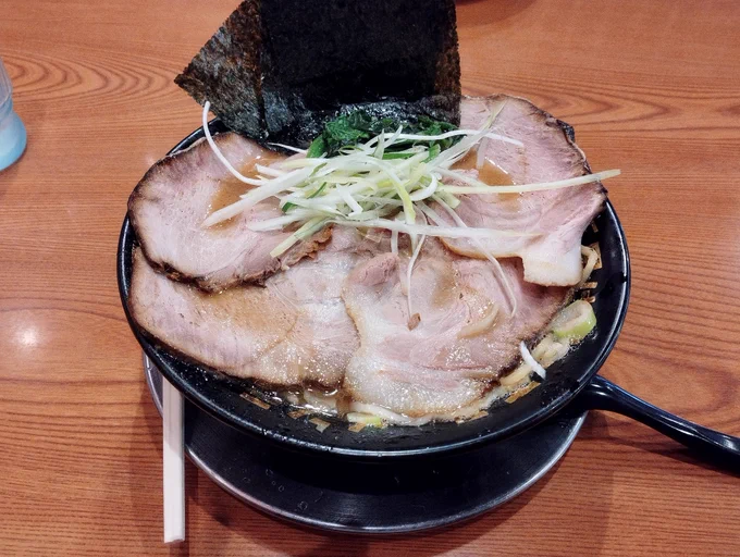 しんどい労働の後はラーメンが救済の技法 