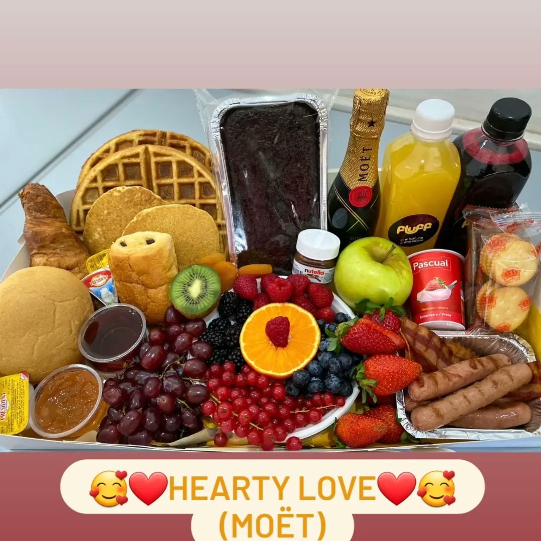 fluff__ng's tweet photo. A fluffy Fruity Valentine’s Special.
 🥰🤗❤️🤤❤️🤗🥰 https://t.co/dH7QemmVdv