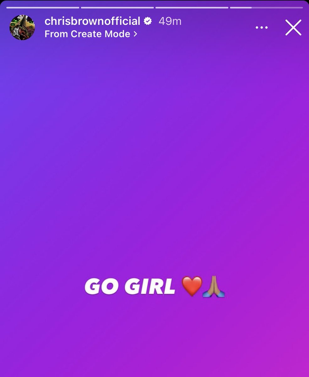 CheveDelOxxo's tweet image. Cuando vimos la story de Chris Brown durante el #HalftimeShow