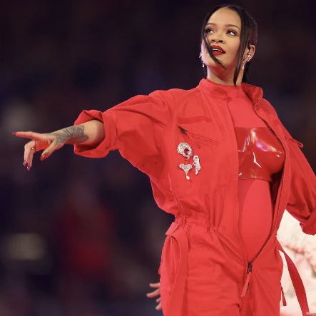 goodjuujuubox's tweet image. SHINE BRIGHT LIKE A 💎✨