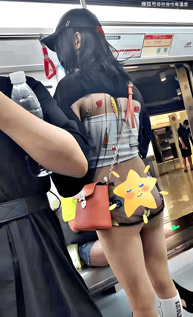 Duduthemthem's tweet photo. public on MRT https://t.co/0jPnKoc8je