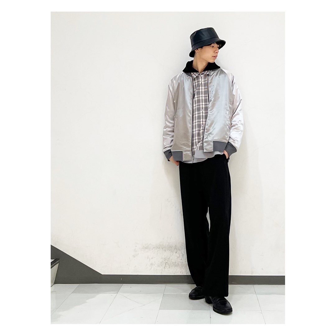BAFNxN's tweet photo. 〜NEWTRAL TOKYO/NO ID.〜

2023 S/S collection✨
【エンブロイダリーリバーシブルBIG-BLZ】
color：GRAY/size：ONE

#noid #newtral #newtral_tokyo #painting #fashion #ootd #kawaii #emo #staff #ss #todayscode #spring #springfashiontrends https://t.co/SzgV0KWHzx