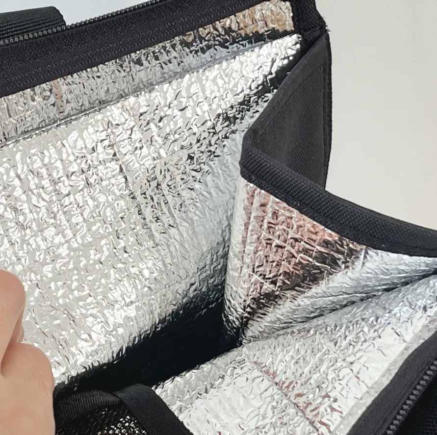 「【無印良品】買い物バッグの正解、これじゃん!荷物が10kg入る「大容量バッグ」収」|BuzzFeed Japanのイラスト