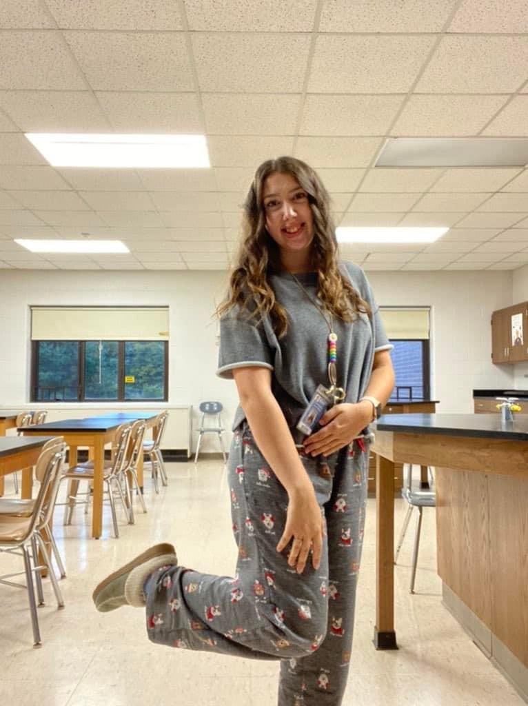 RalstonK's tweet photo. Follow her to see all that’s happening in Science 8 at #mycrcs. She dances during advisory, participates in spirit week, doesn’t hesitate to save a lizard in the hall, and is a GREAT addition to CR! @tgallaghercrcs , #saturdaymorningshoutout is all you! https://t.co/TLgiImM5MF