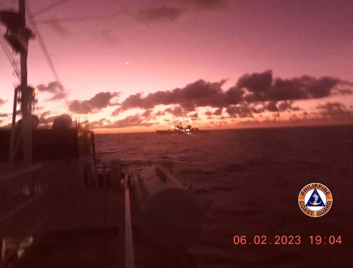 FASmaritime's tweet photo. 𝐏𝐂𝐆 𝐒𝐓𝐀𝐓𝐄𝐌𝐄𝐍𝐓 𝐎𝐍 𝐂𝐇𝐈𝐍𝐄𝐒𝐄 𝐕𝐄𝐒𝐒𝐄𝐋 𝐔𝐒𝐈𝐍𝐆 𝐋𝐀𝐒𝐄𝐑 𝐀𝐓 𝐏𝐂𝐆 𝐒𝐇𝐈𝐏 𝐈𝐍 𝐀𝐘𝐔𝐍𝐆𝐈𝐍

#DOTrPH
#CoastGuardPH
#MaritimeSectorWorks
#FASMaritime
#MaritimeMedia

https://t.co/hTcquqVL94 https://t.co/2rEouzS4Ro