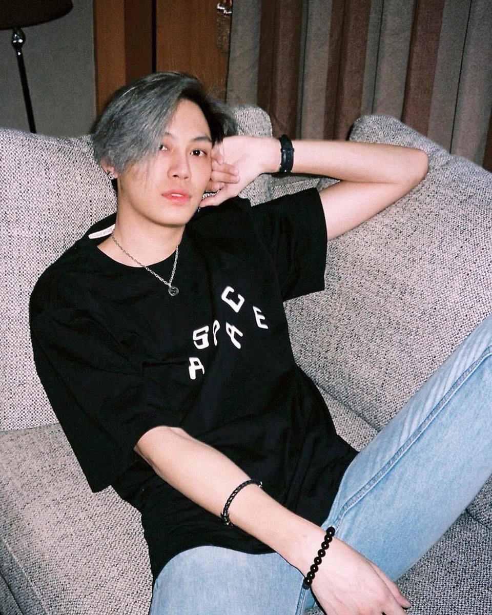 PhBoun's tweet photo. Good morning everyone 🥰
Start our week with this handsome man here🥰

#bb0un
#iBouns🕊️ https://t.co/kLbUdogJfF