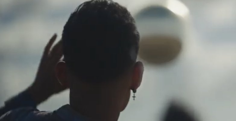 ScottGustin's tweet photo. For about 5 seconds I thought we were about to find out the balloon nonsense was a Super Bowl promo https://t.co/Gz3VZlW36M