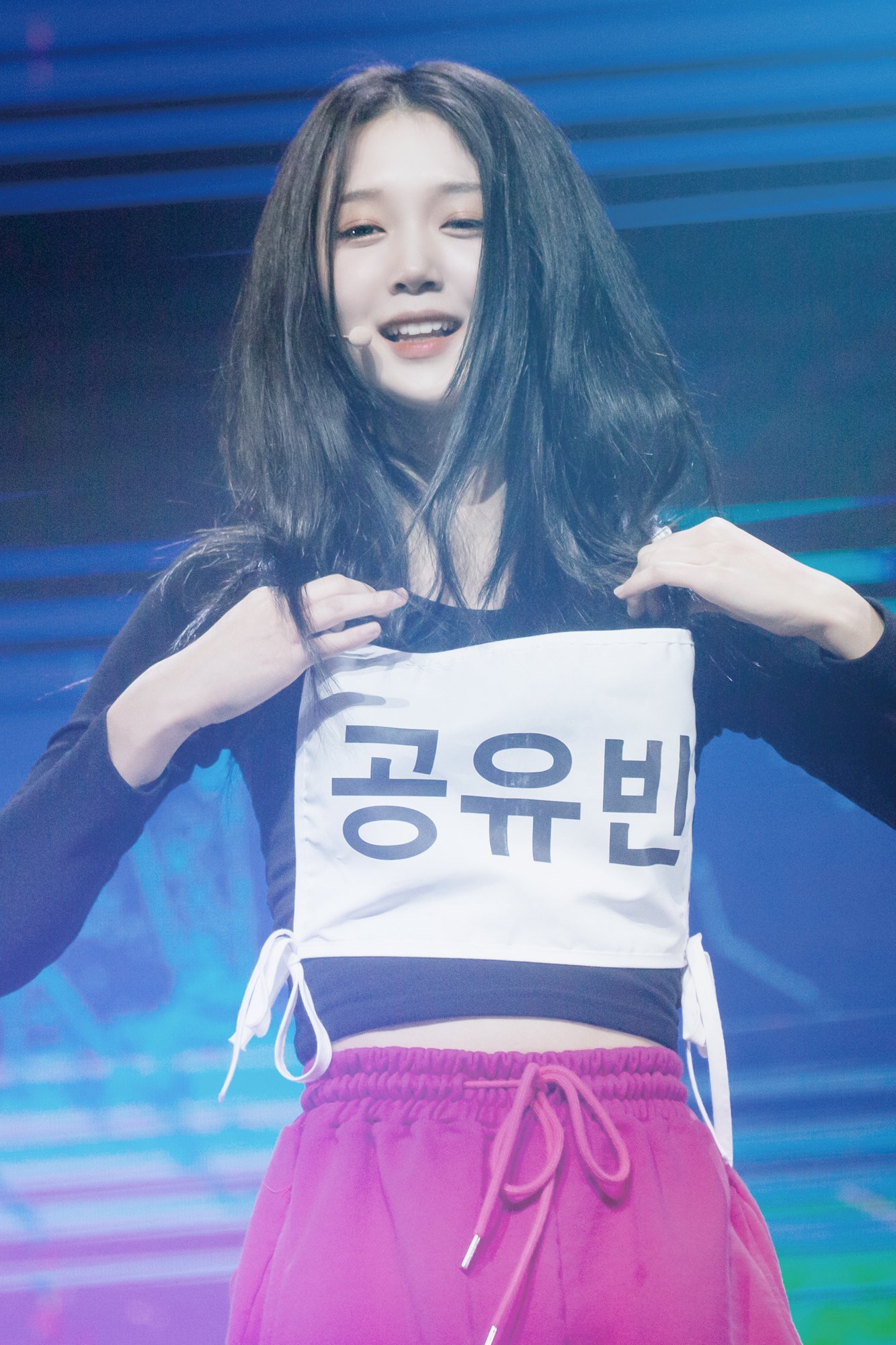 Fo0OAbIaUAINi5_?format=jpg&name=large