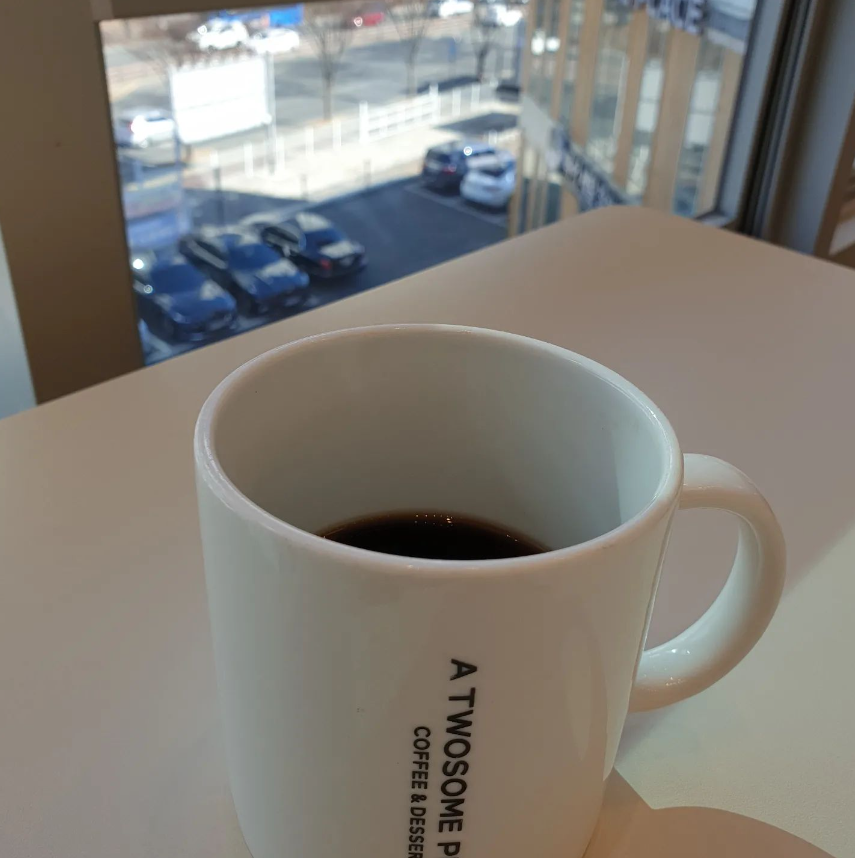 PatrickHunt's tweet photo. 행복한 월요일 시작이네요,🥹🥹

날씨가 비교적 풀린듯한 기분입니다!!

다들 따뜻한 커피 한잔 드시고 오늘도 화이팅!!🙌🙌

#시작 #노출 #행복 #청주 #충주 #일산 #파주 #유부녀 https://t.co/vmON01D2Tp