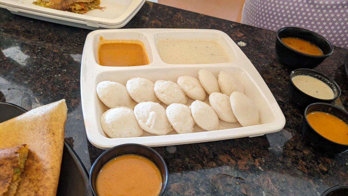 pranayswain's tweet photo. Breakfast with friends. Sheer bliss
@devasissarangi @ddas75 @jhimanee @rabisatpathy
#DosaPlaza https://t.co/NlTmPm0eN8
