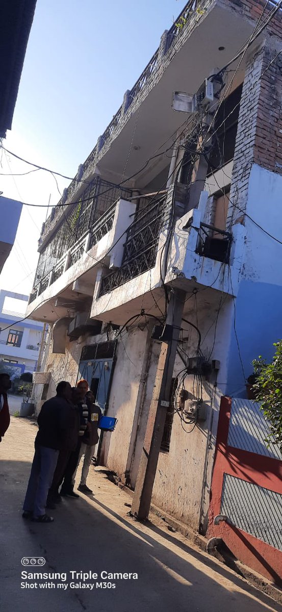 Today 13/02/2023, Morning Raid at Ahibaranpur substation under Daliganj division.
<a href="/aksharmaBharat/">A K Sharma</a> <a href="/MVVNLmd/">MVVNL</a> <a href="/mduppcl/">MDUPPCL</a> <a href="/MVVNLHQ/">Madhyanchal Vidyut Vitran Nigam Limited</a> <a href="/UPPCLLKO/">UPPCL</a> <a href="/UppclChairman/">CMD UPPCL</a> <a href="/EMofficeUP/">Energy Minister Office UP</a> <a href="/CMOfficeUP/">CM Office, GoUP</a> <a href="/ChiefSecyUP/">S.P. Goyal, Chief Secretary, GoUP</a>