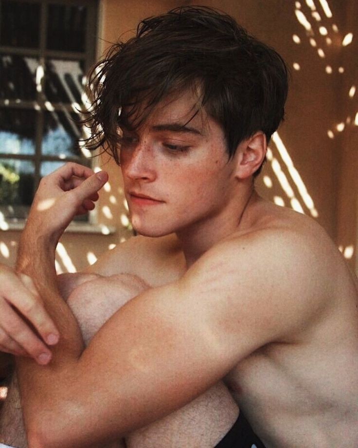 YourIcecube's tweet image. Ya es la tercera vez en el día que me llaman conejito, empiezo a ver un patrón.