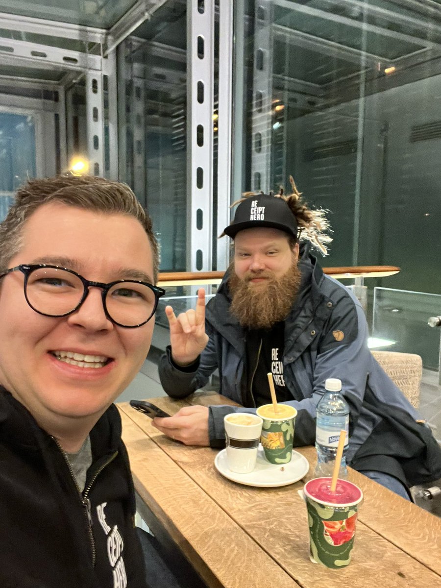 Early morning flight towards <a href="/ingenico/">Ingenico</a>’s #Paytech in Marrakesh. Don’t miss <a href="/SPihlajaniemi/">TheReceiptGuy</a>’s awesome in-store <a href="/GetReceiptHero/">ReceiptHero</a> demo at booth 25