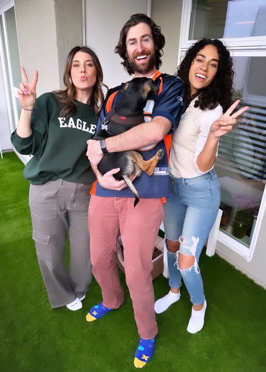 More like the HQ-perbowl…😎✌️🏈💋