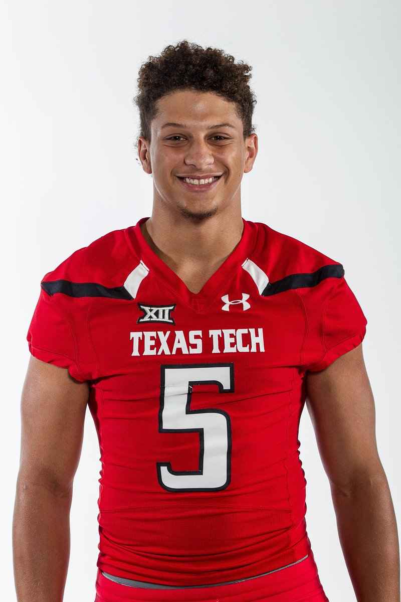 TechAthletics's tweet photo. Patrick Mahomes II

2x Super Bowl Champ
2x Super Bowl MVP
2x League MVP 
Largest contract in American sports 

#WreckEm https://t.co/F1vMjJFjWN