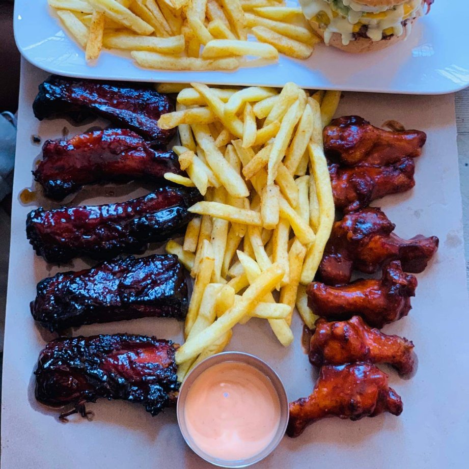 The Wing Republic on Twitter "The Singleton meal 3 Buffalo wings and