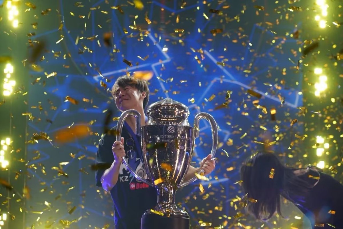JamesLuhiron's tweet photo. 你做到了我们所有人做不到的，谢谢你！
#starcraft2 #sc2 #ESLSC2 https://t.co/6lwzQHfUQg