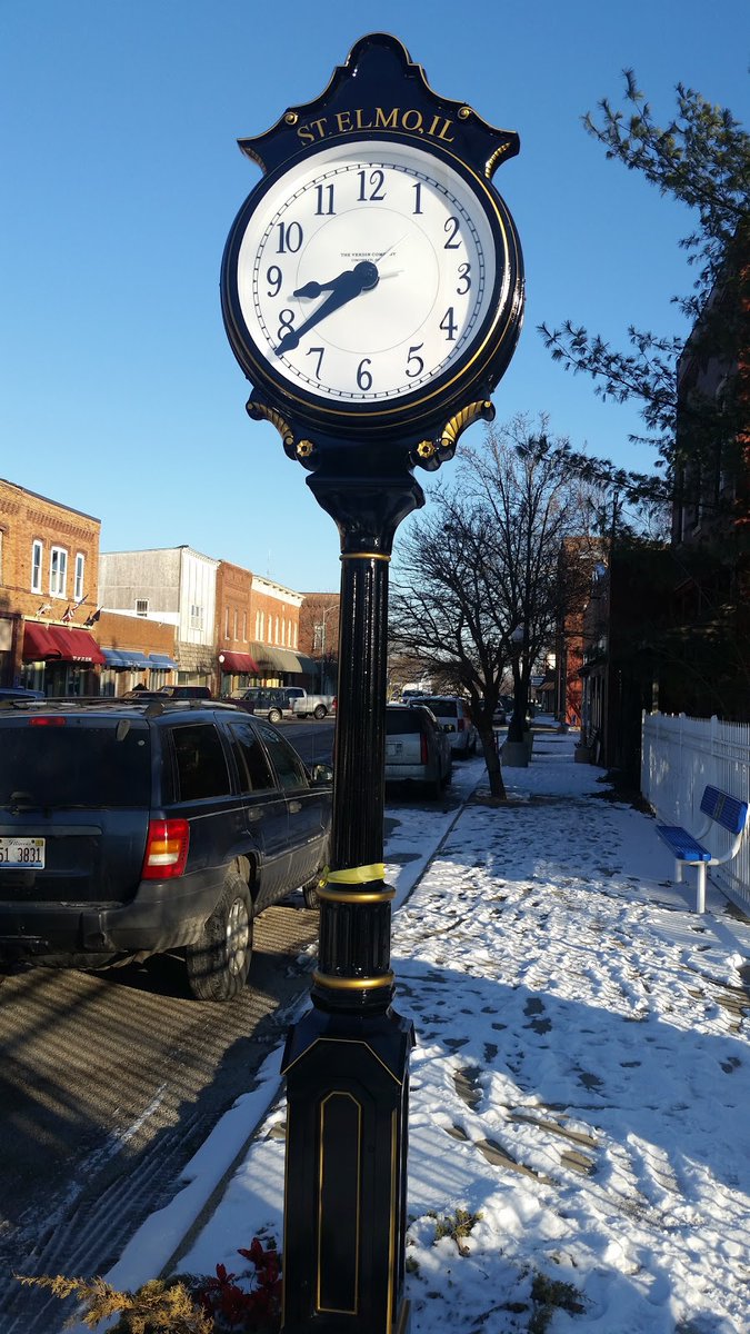 New town every hour on Twitter "St. Elmo, Illinois Population 1,403