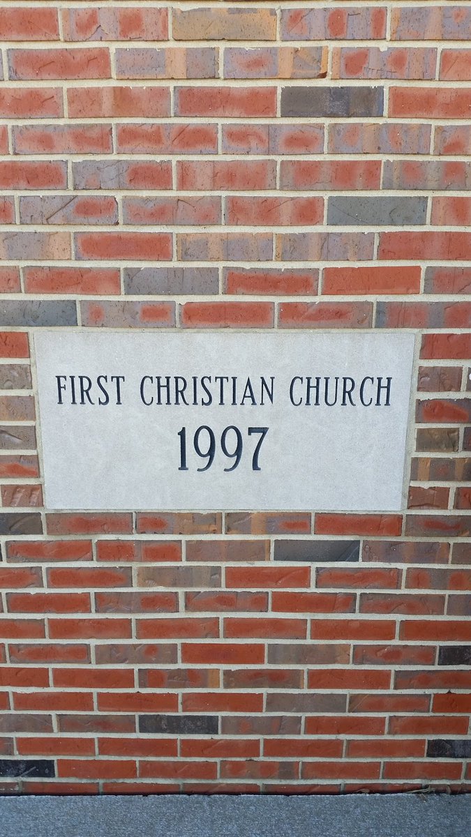 New town every hour on Twitter "St. Elmo, Illinois Population 1,403