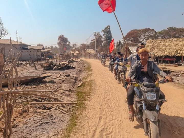 AugustMoe11's tweet photo. Marking the 76th anniversary of the Panglong Aggrement, #Depayin township rural people's motorcycle strike marched in 5 villages on Feb 12, to show their opposition to the military council and the fake union.

#LegalizationOfNUG
#2023Feb13Coup
#WhatsHappeningInMyanmar https://t.co/T4KqTswoaE