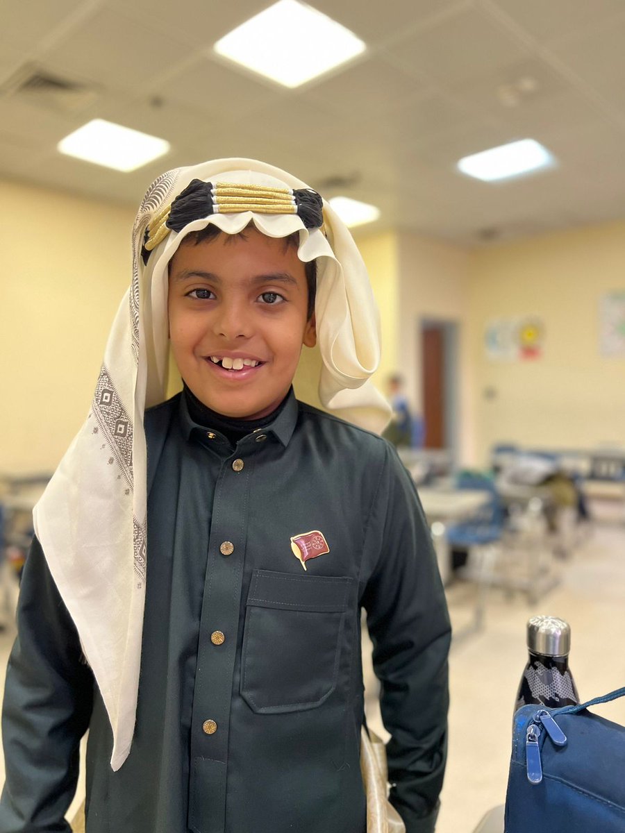 huwaylatschool's tweet photo. 6
#ابتسامات_الحويلات
#صباح_الخير
#مدارس_الهيئة_الملكية_بالجبيل
#يوم_التاسيس2023
#يوم_التاسيس
#الجبيل_الصناعية https://t.co/sZCvwH4IeX