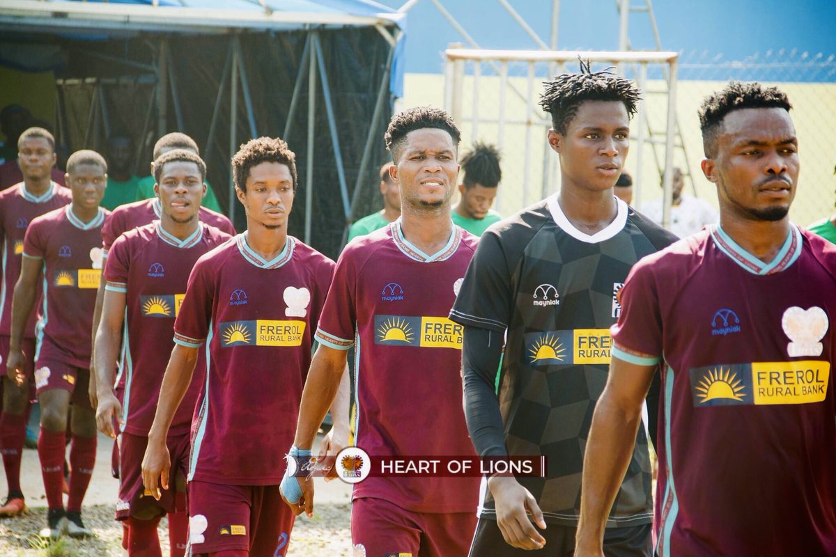 BrownOsae's tweet photo. Great and wonderful way to end de first round of de league😊 +3 and a clean sheet 🧤 #MakeJesusTheAim✝️ #hopeandpray✊🏿 #beliveinyourself🤞 #DzieWoaNu🦁 #TeamLions🦁 @HeartOfLionsFc @DivisionOneGH @Adjivic https://t.co/pFqalumd9R
