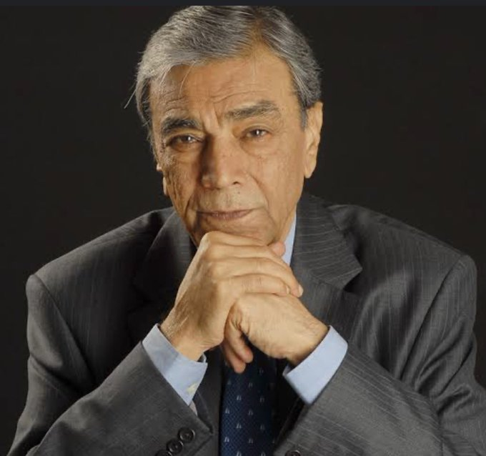 MoIB_Official's tweet photo. We mourn the loss of the legendary Zia Mohyeddin, a true icon of Pakistan's art and culture. He was an intellectual, a great human, and an esteemed friend to many. His contributions to the country and arts will never be forgotten.
 إِنَّا لِلّهِ وَإِنَّـا إِلَيْهِ رَاجِعونَ https://t.co/bhw3D9ZUPj
