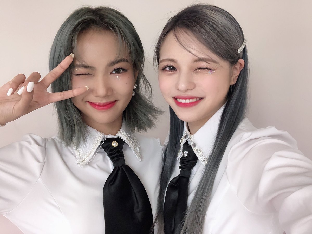 BByuofficial's tweet photo. 여러분 저희 관심사 영상 봐주셨나요?🦄♡

#BEAUTYBOX #RINA #뷰티박스 #리나 https://t.co/5Rb6G2KdeM