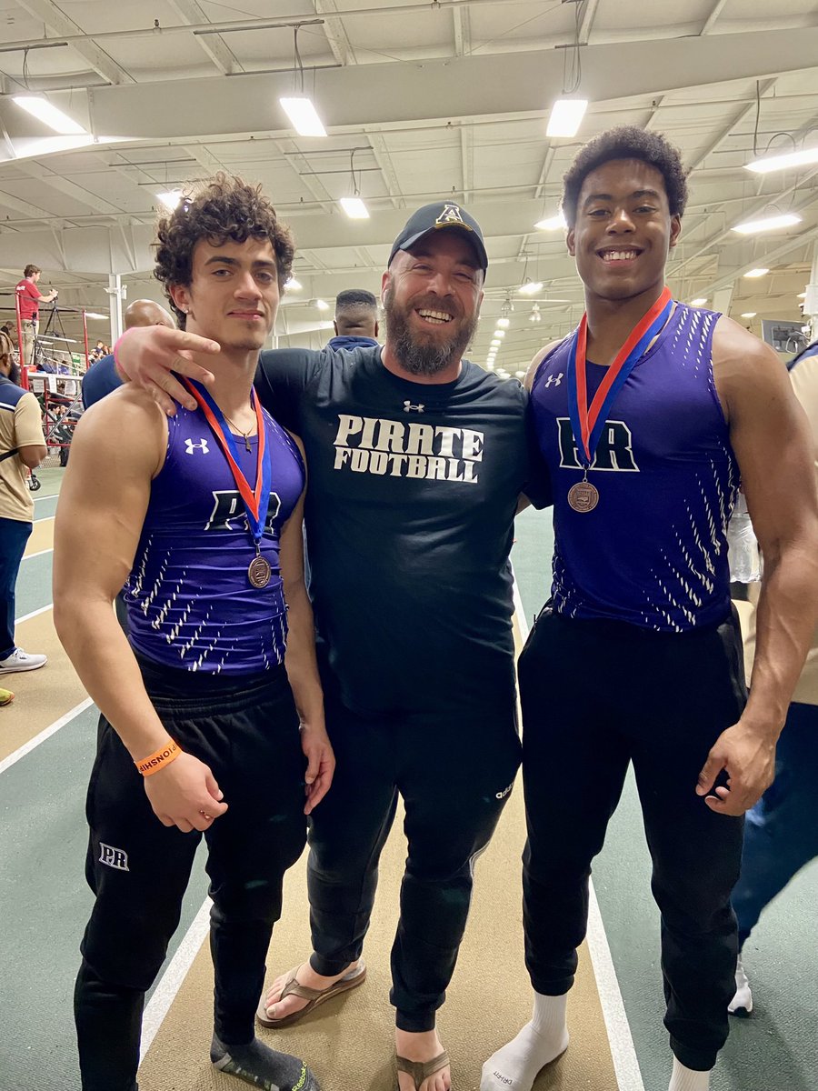 dannykennedy_4's tweet photo. Had a great time at the @NCHSAA 4A T&amp;F State Championship. I ran the anchor for our 4x2 team as we got 4th in the state! @Dabigman41 @recruit704 @UCNCFootball @pepman704 @NCHSBlueSheet @prhsrunning https://t.co/Fl2oPomhXO