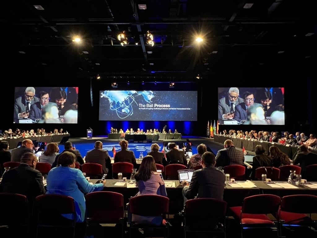 baliprocessrso's tweet photo. The 8th Bali Process Ministerial Conference Co-Chairs Statement is now live - read it in full here: https://t.co/8HPe966oWM

Outcomes include the activation of the Consultation Mechanism to address irregular maritime movements in the Andaman Sea. https://t.co/KQsq4uamCa