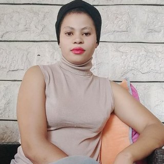 FaWaligo's tweet image. My wife is beautiful so much