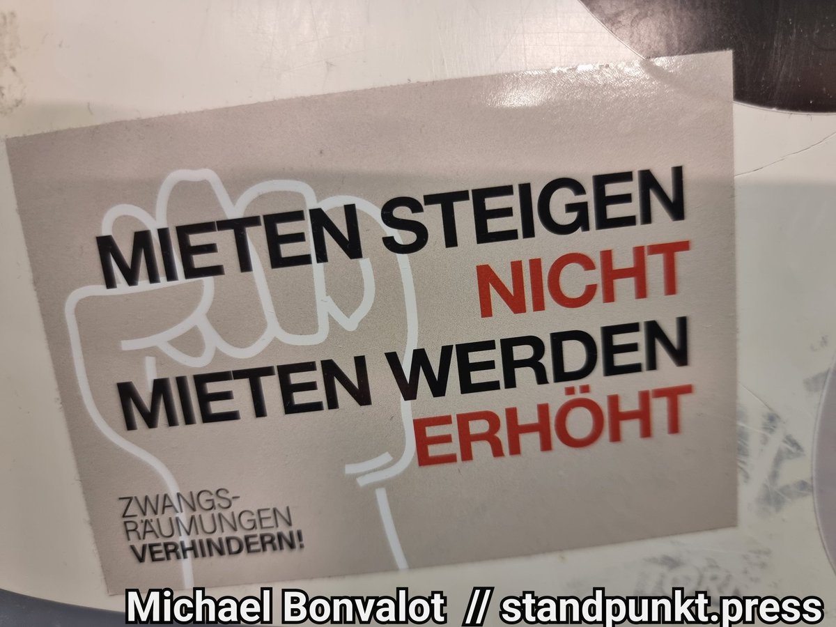 Michael Bonvalot tweet media