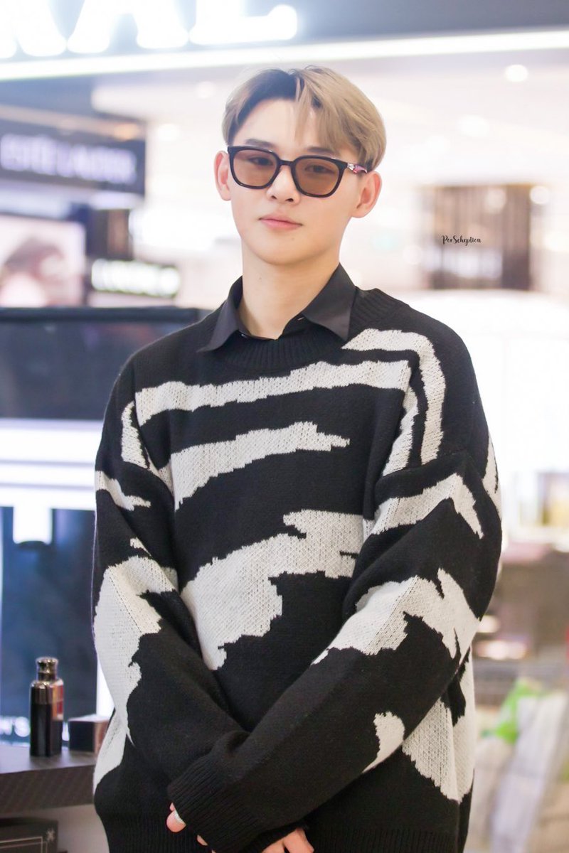 เด็กเล็กของพี่ ตอนนี้โตแล้วค้าบบบบ

<a href="/tanathorncc/">tnc</a>

#tanathornc #ralphlauren