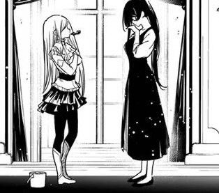 // something about looking at this panel… just feels… wrong, and I’m not talking about the obvious camel toe.

It’s her proportions. It makes her middle section look uncannily long.